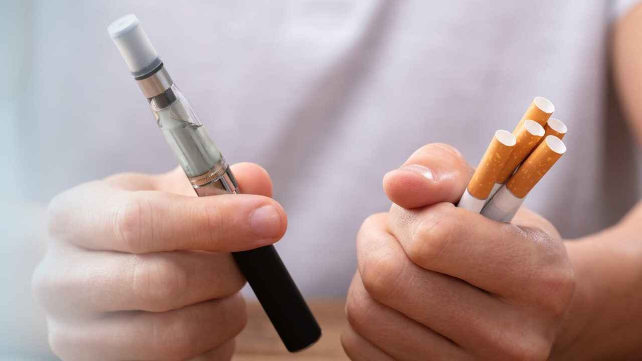السجائر الإلكترونية والعادية.. "الاستخدام المزدوج" حلٌّ أكثر خطورة