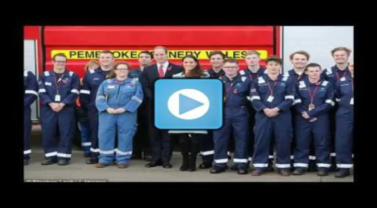 معطف كيت ميدلتون بـ 1025 يورو