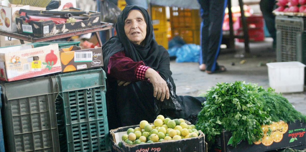 ضريبة جديدة تشعل غضب الفلسطينيين وتعمّق أزماتهم في غزة