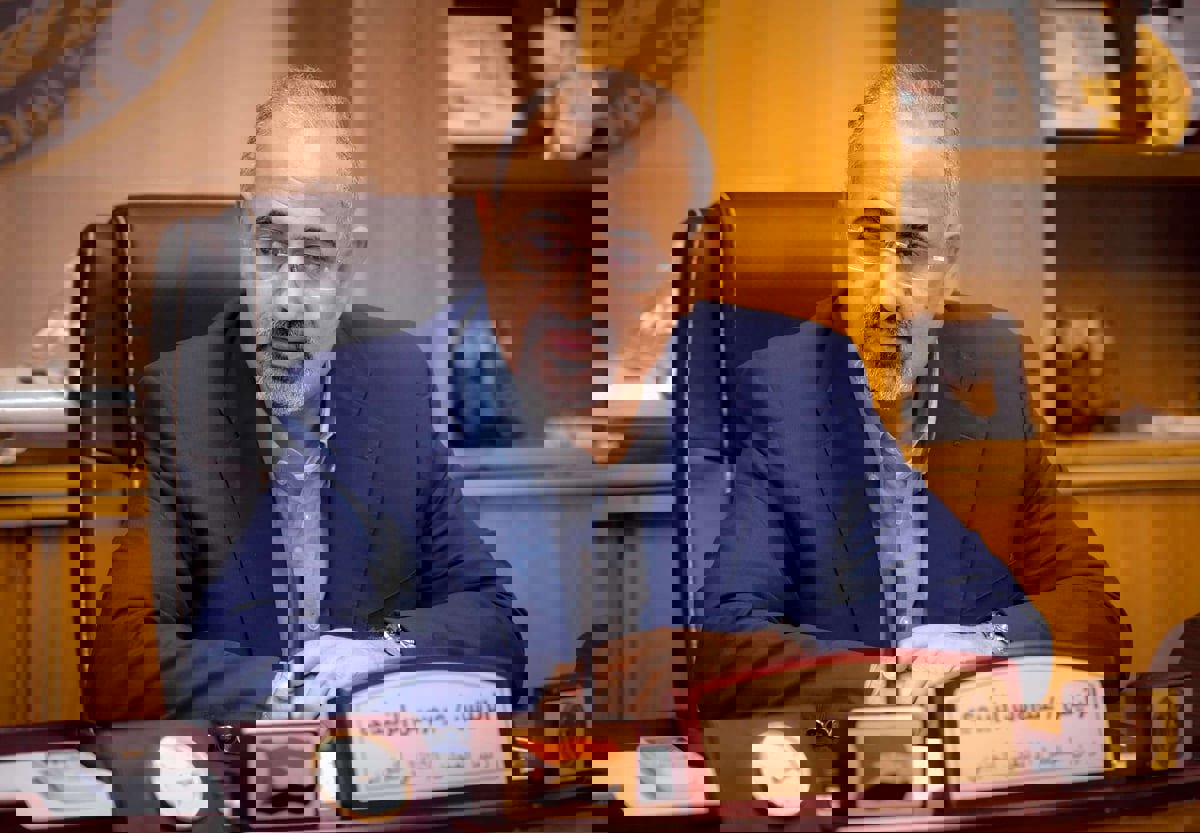 اليمن.. تلويح الزبيدي بالانسحاب من "الشرعية" يخلط الأوراق وينذر بعودة الخلافات