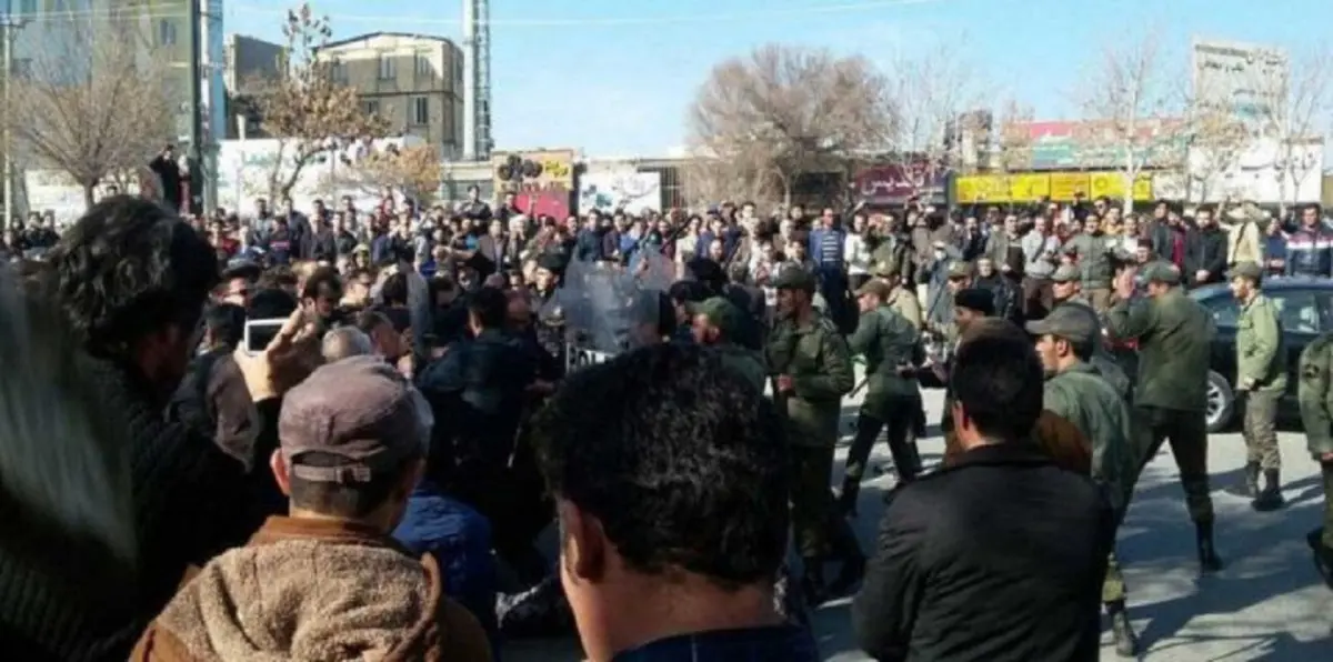 مظاهرة لعمال إيرانيين في طهران مطالبين بحقوقهم الاجتماعية