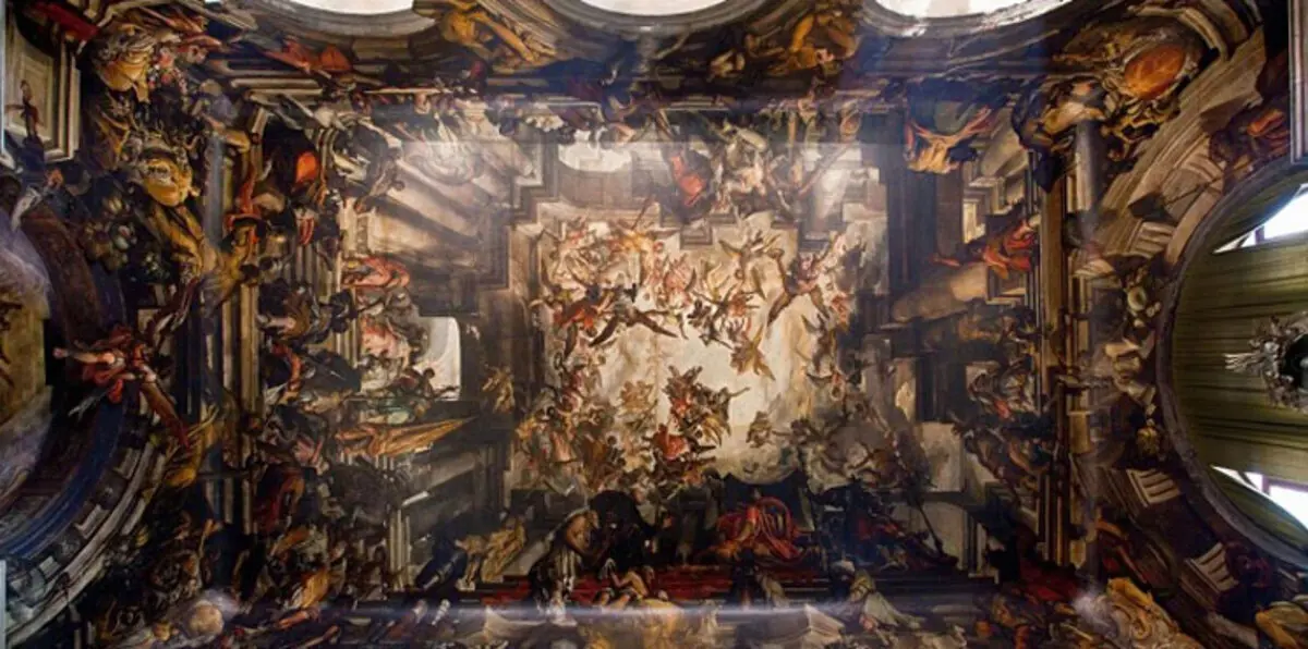 أجمل أسقف في العالم.. شاهد حضاري على الإبداع