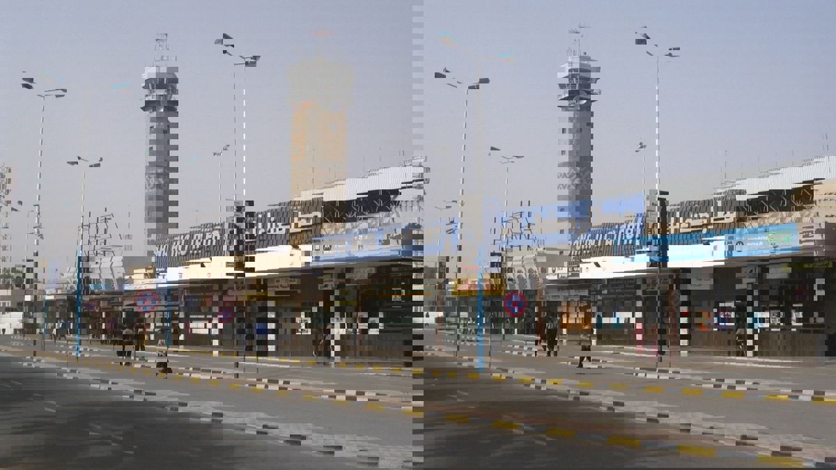الحكومة اليمنية تقترح إعادة فتح مطار صنعاء بشروط
