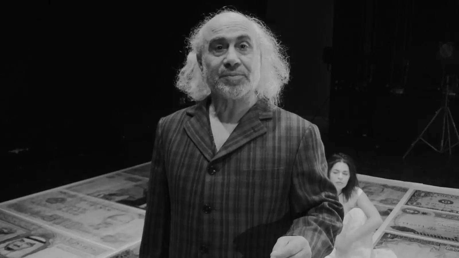 رائد الخطاب المسرحي والسينمائي.. رحيل المغربي نبيل لحلو