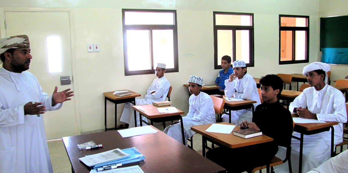 سلطنة عمان تسمح للوافدين بالاستثمار في المدارس الخاصة