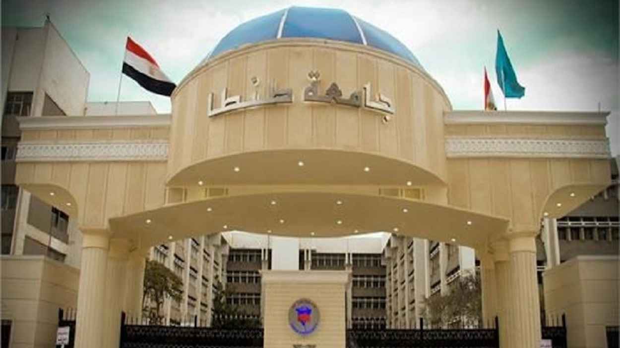 الحرارة العالية تتسبب في إغماء 49 طالبة بجامعة مصرية