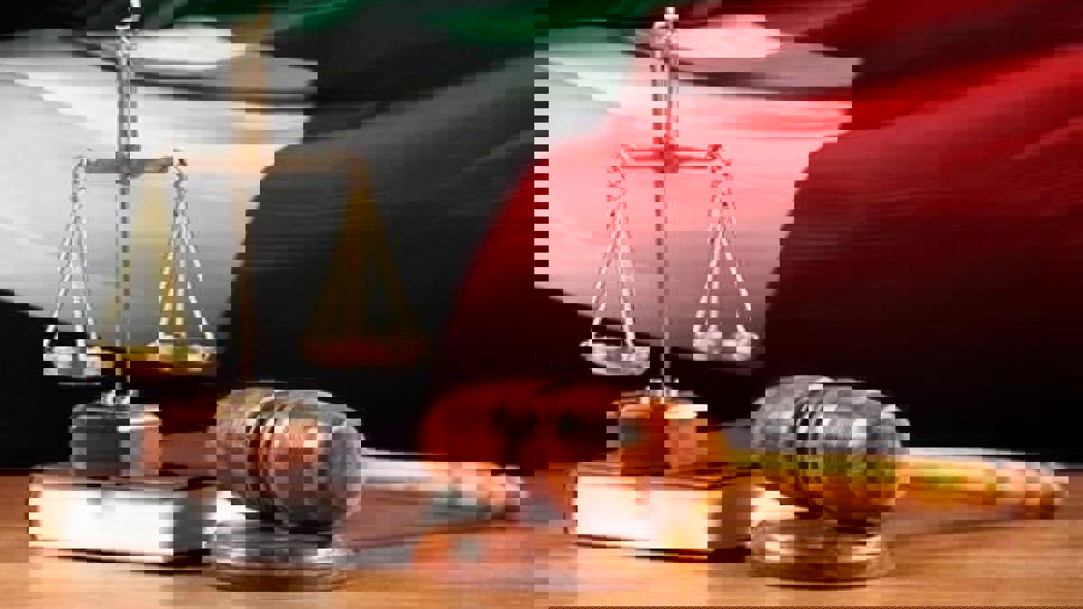 حبس إعلامي إماراتي لإثارته النعرات بين الجاليات