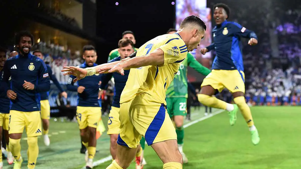 محمد الشيخ: النصر مرشح للفوز بالدوري لكن القرار بيد الهلال (فيديو)