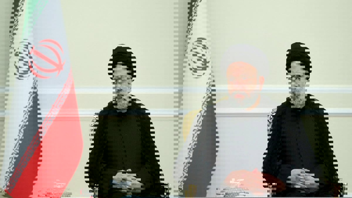 الرئيس الإيراني يزور الجزائر مطلع الشهر المقبل