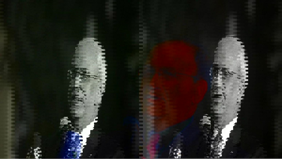 عريقات: نتنياهو يطلب من العالم دعمه في جرائمه ضد الفلسطينيين