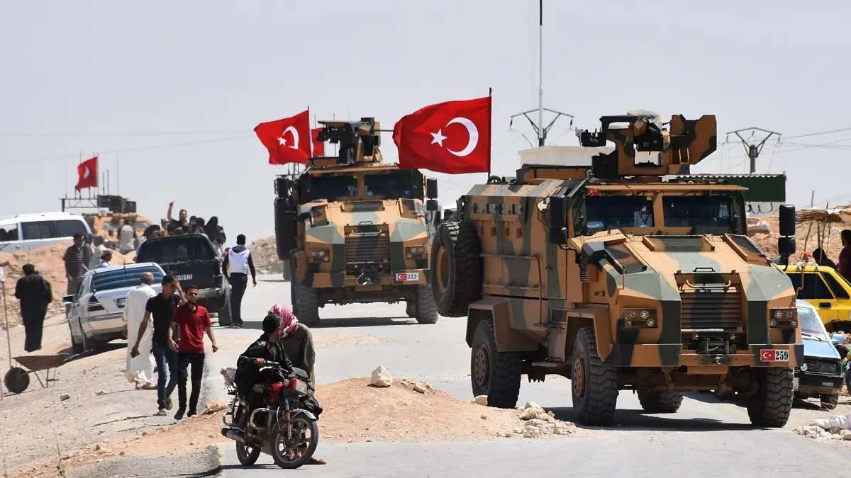 مقتل جندي تركي وإصابة اثنين في إدلب السورية