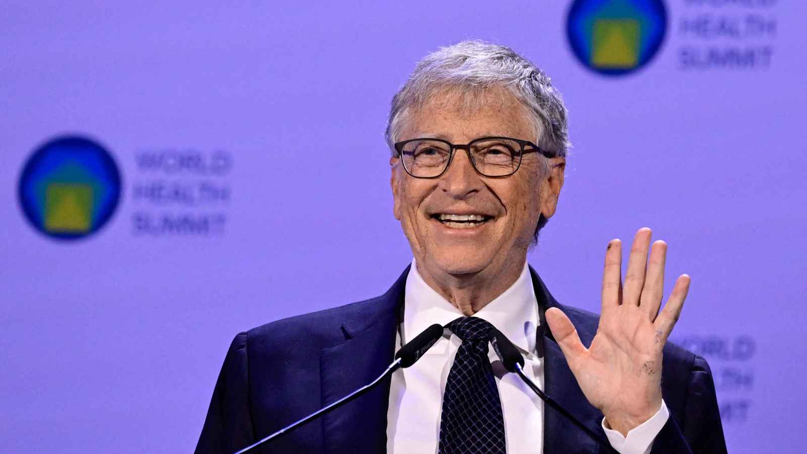 200 مليار دولار.. بيل غيتس يكشف موعد تبرعه بثروته
