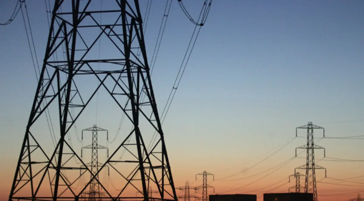 تحذير من انقطاع خدمات الاتصالات في اليمن بشكل كامل