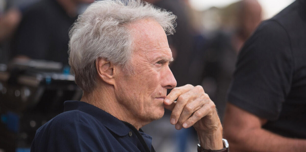 فيلم كلينت إيستوود الجديد يدين مغربيًا بتهمة الإرهاب قبل حكم القضاء