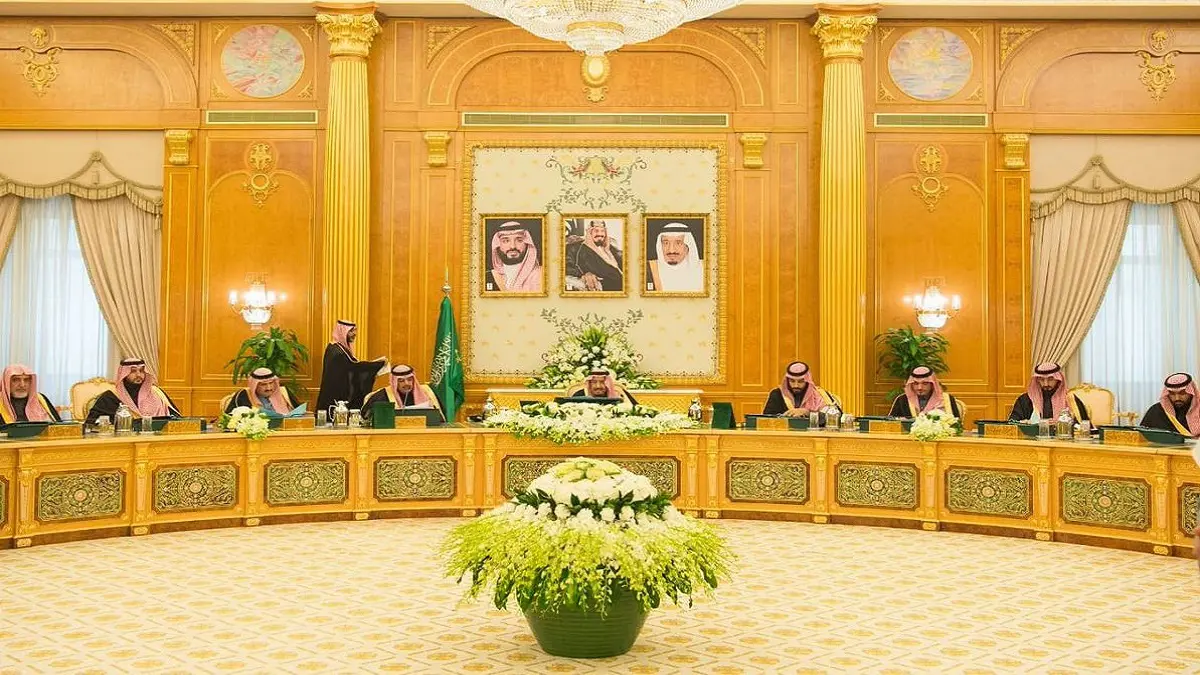 الحكومة السعودية: تمديد خفض إنتاج النفط سيسهم في استقرار السوق‎