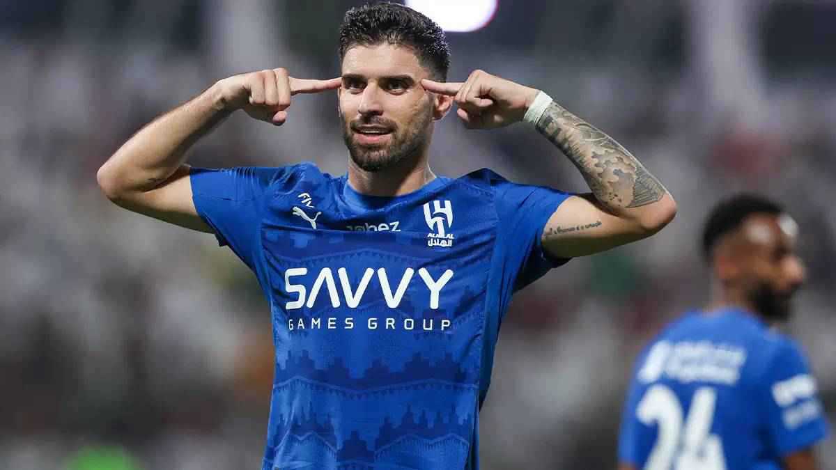 الوجه المخيف للأزمة.. 5 تبعات لقرار الهلال الصارم تجاه نيفيز 