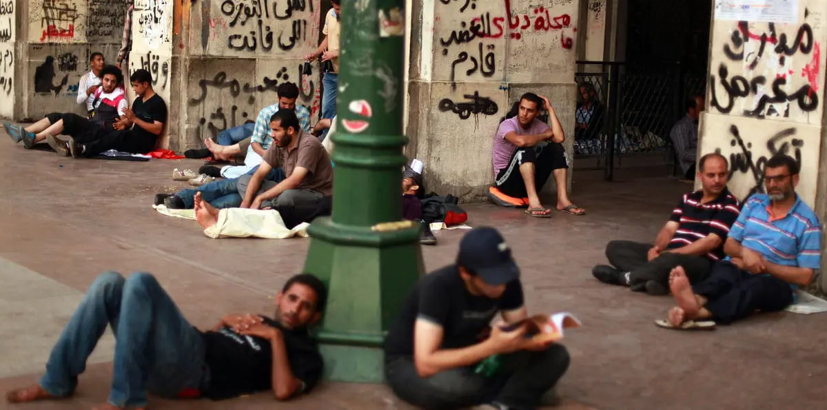 رغم المشروعات الجديدة.. لماذا ارتفعت البطالة في مصر؟