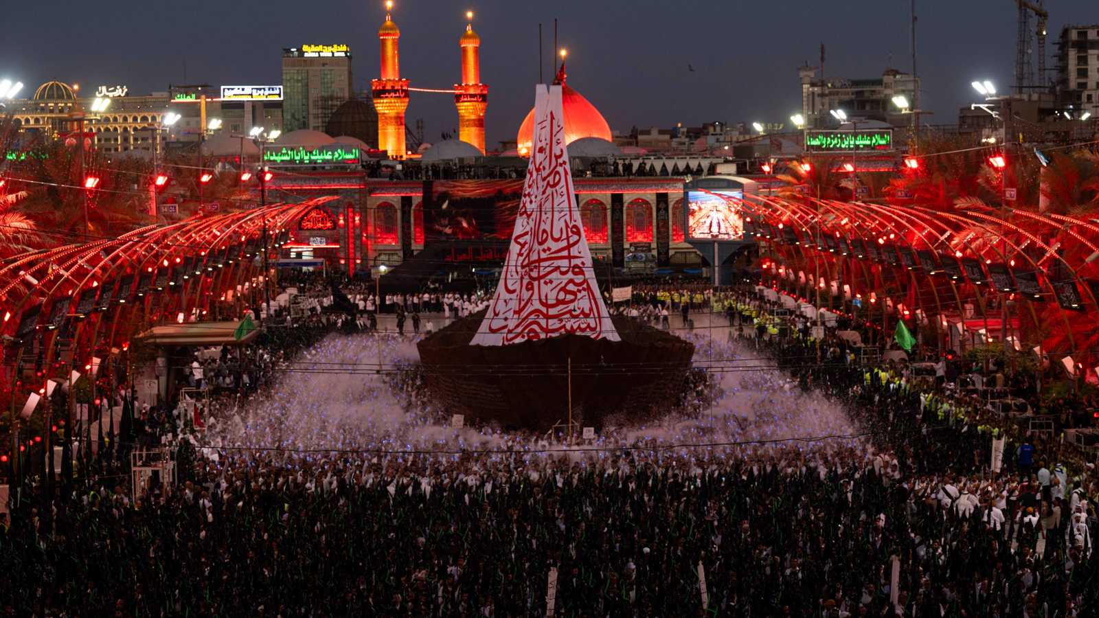 "ترند الصواريخ" يدفع للتحذير من "عسكرة المراقد" في العراق (فيديو)