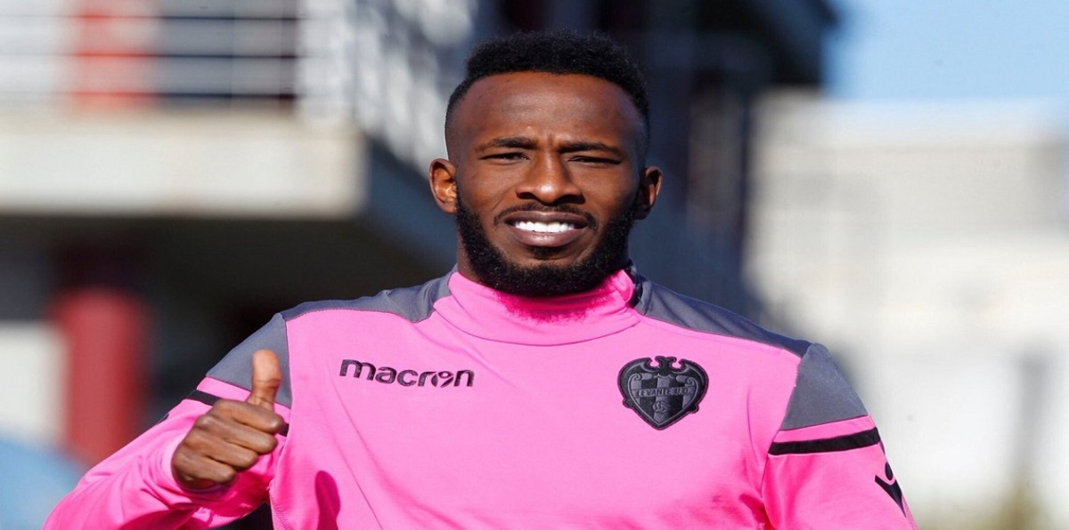 إسبانيا تودع اللاعبين السعوديين بعد فشل التجربة