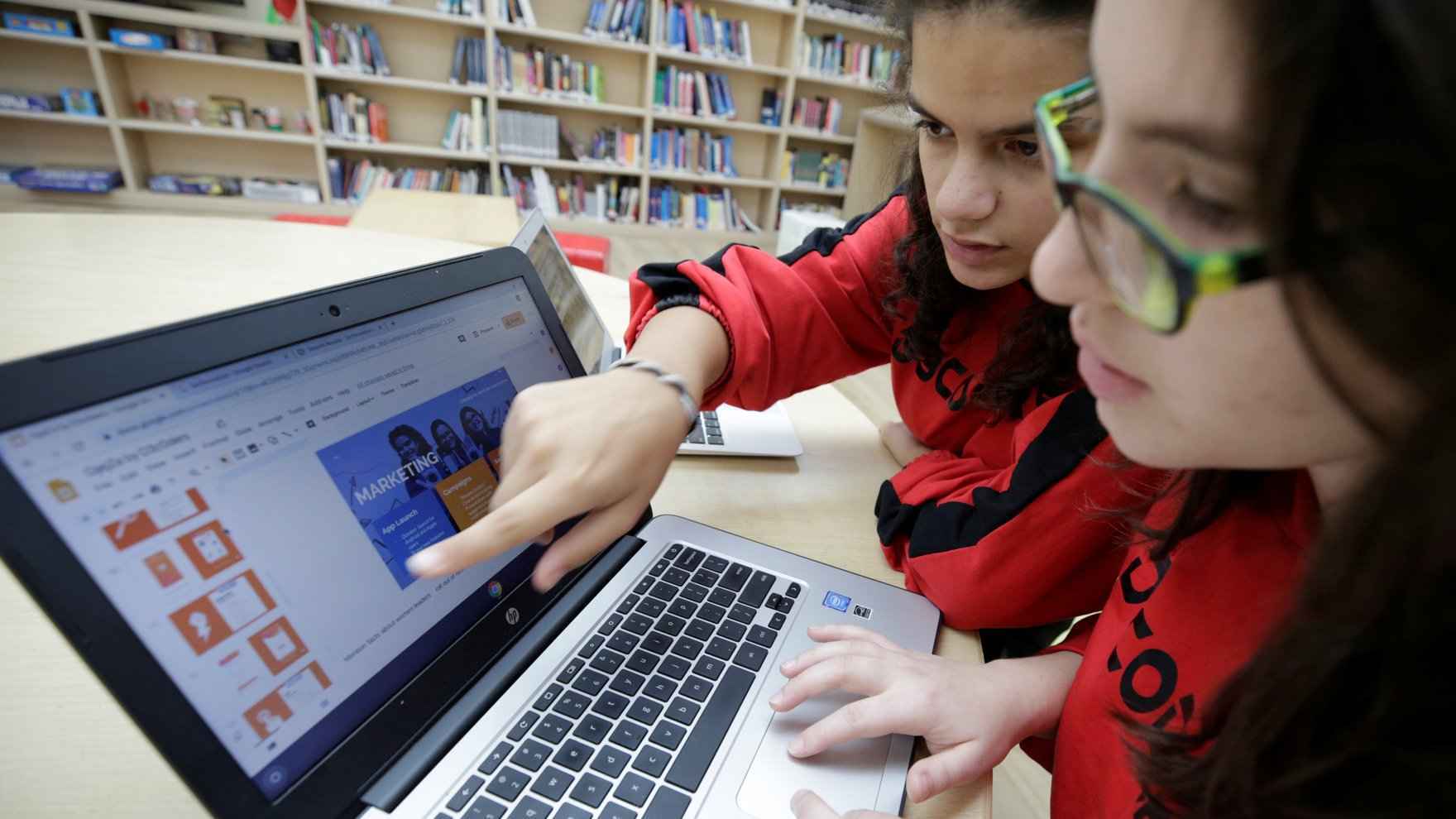 تونس.. إحصائية صادمة عن ضحايا "العنف الرقمي"