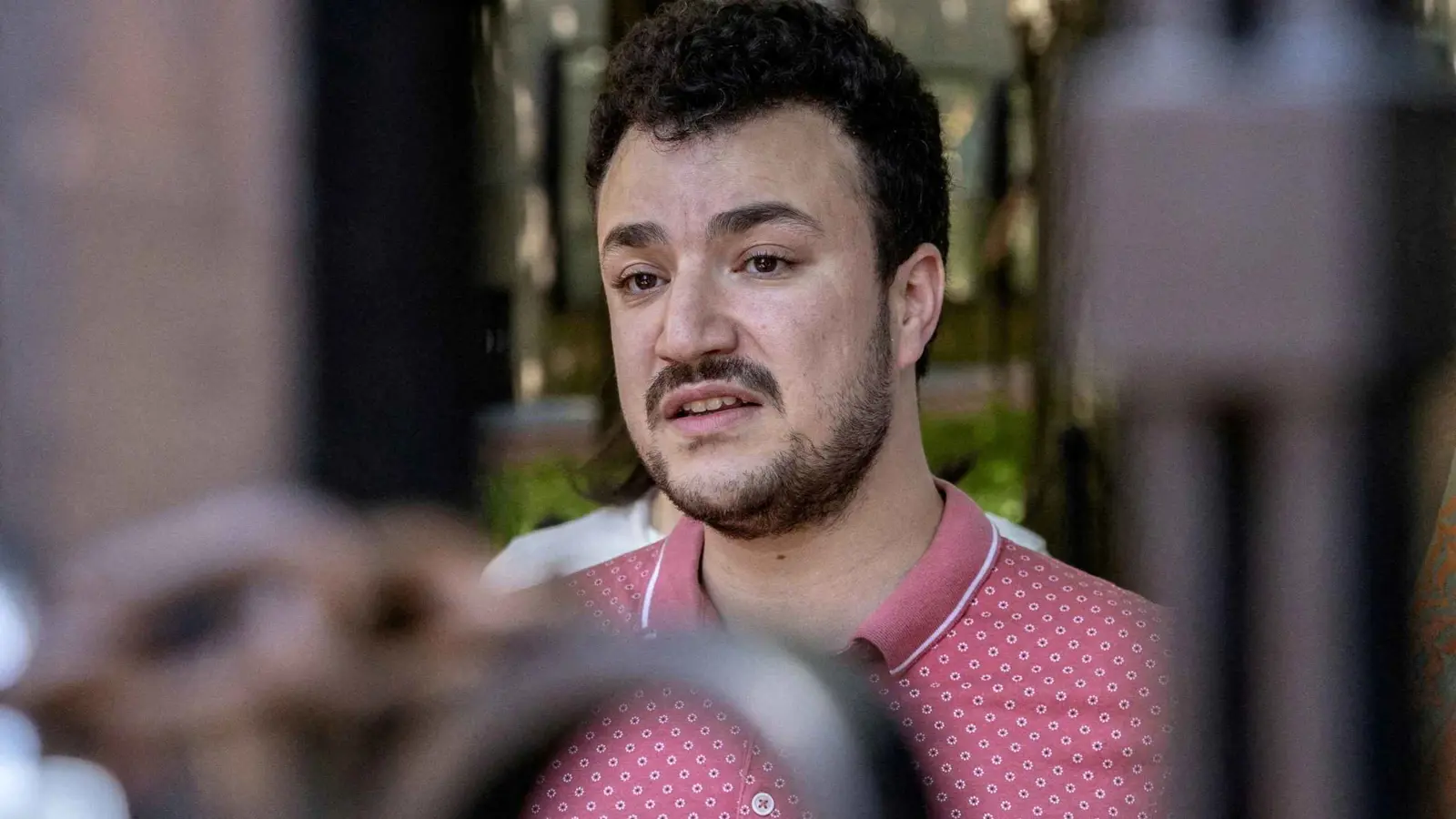 تطورات جديدة في قضية ترحيل الطالب الفلسطيني محمود خليل من أمريكا