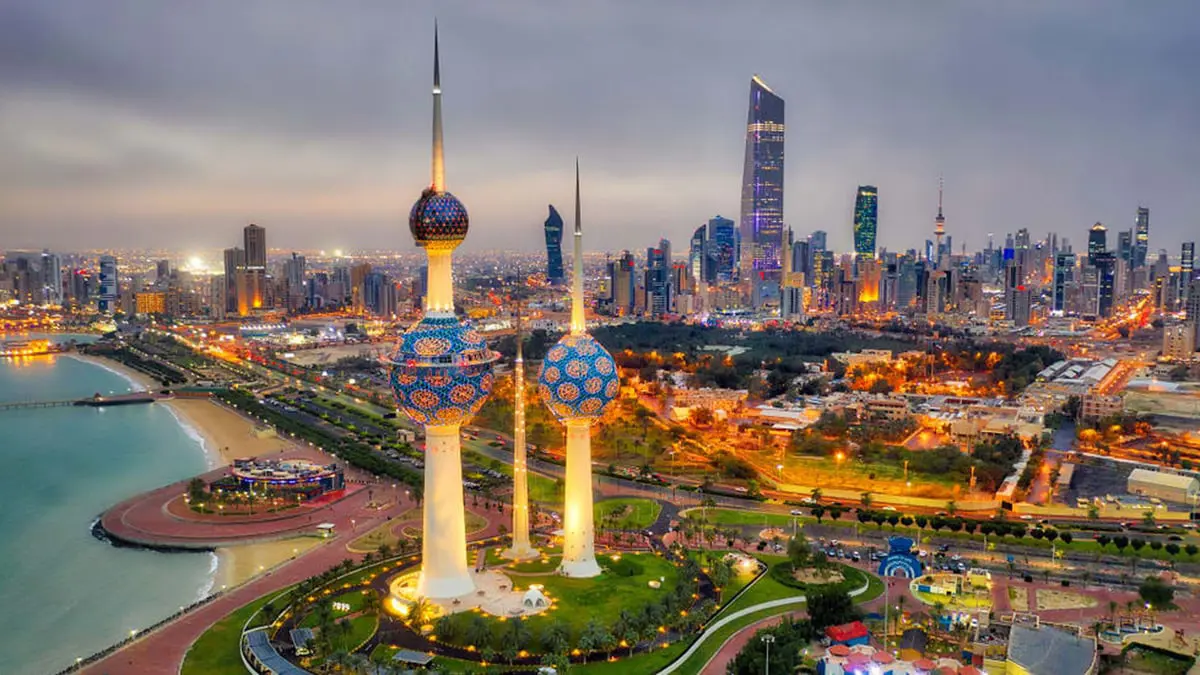 بعد تغريدة هيثم أشكناني..أكاديميون كويتيون يعتذرون من الجالية المصرية