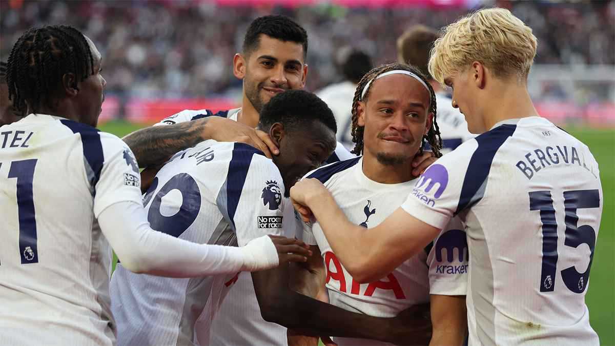 اسمان مطبوعان على حذاء نجم توتنهام.. من هما كينزا وبيجي؟