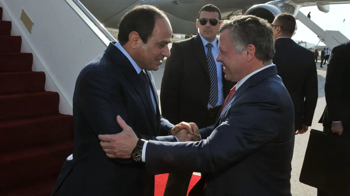 السيسي وعبدالله الثاني يؤكدان ضرورة الحل السياسي السلمي لأزمات المنطقة