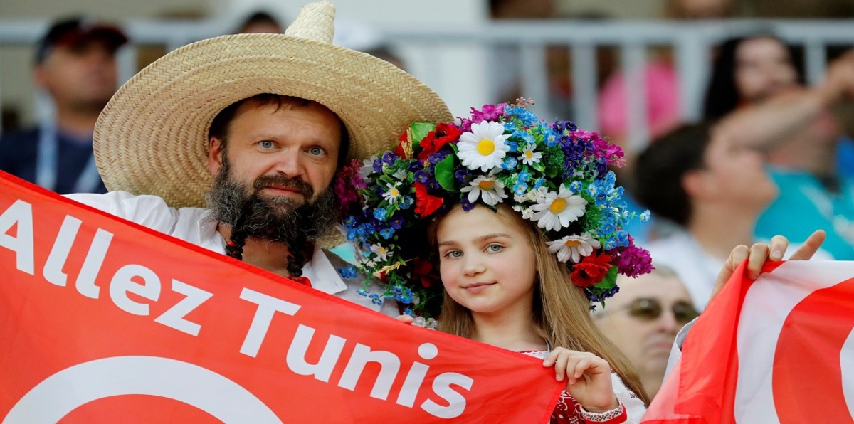 التشكيلة الرسمية لمباراة تونس وإنجلترا في كأس العالم (صورة)