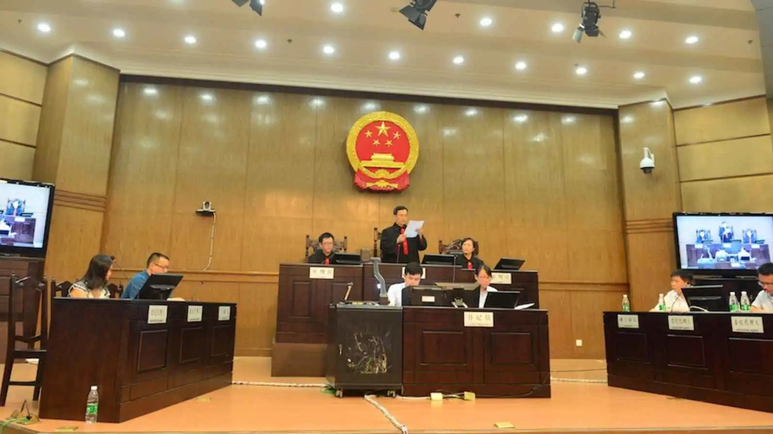 باريس تستنكر إعدام فرنسي مدان بالاتجار بالمخدرات في الصين