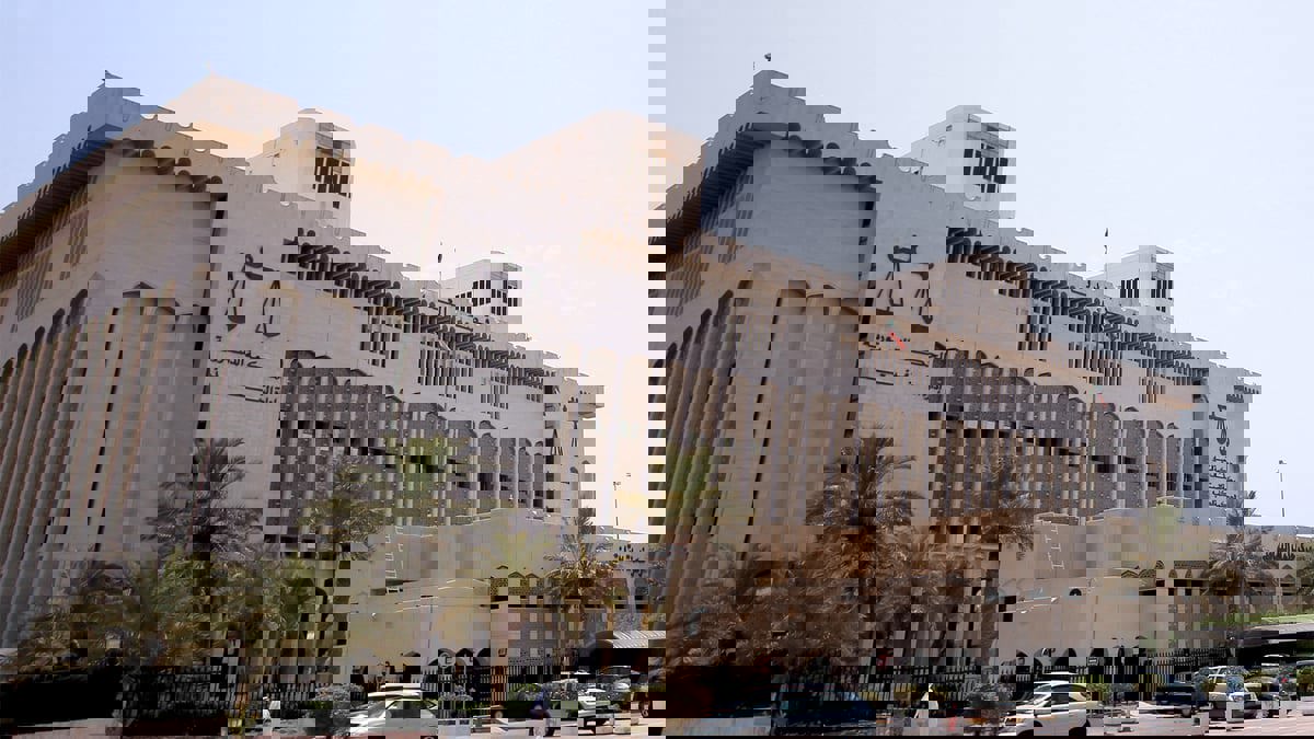 الكويت.. حكم بسجن شيخة من الأسرة الحاكمة زورت شهادتها الجامعية