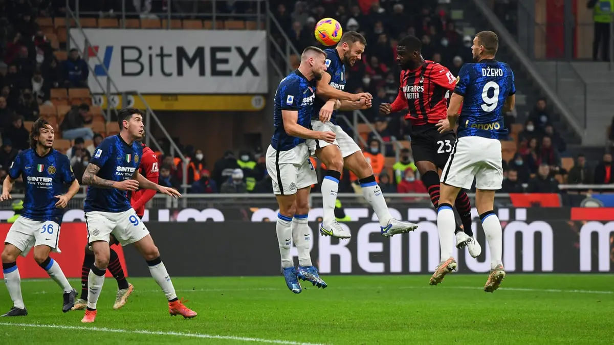 الموعد والقنوات الناقلة والتشكيل المتوقع لمباراة ميلان ضد إنتر ميلان في الدوري الإيطالي