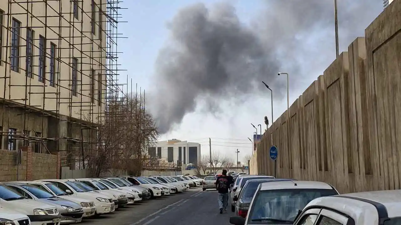 28 فبراير.. هكذا تنبأ "غروك" بموعد الضربة على إيران