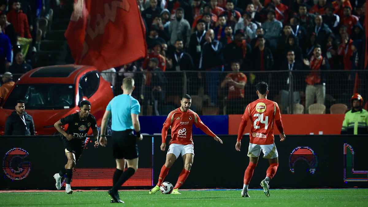 مَن هو محمود بسيوني حكم مباراة الأهلي والزمالك؟