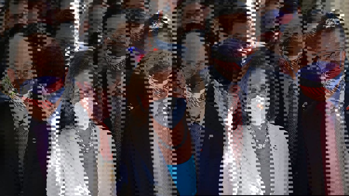 صحف عالمية: زيارة بيلوسي لتايوان "فوضى" أمريكية.. ومقتل الظواهري لن يعرقل "القاعدة"