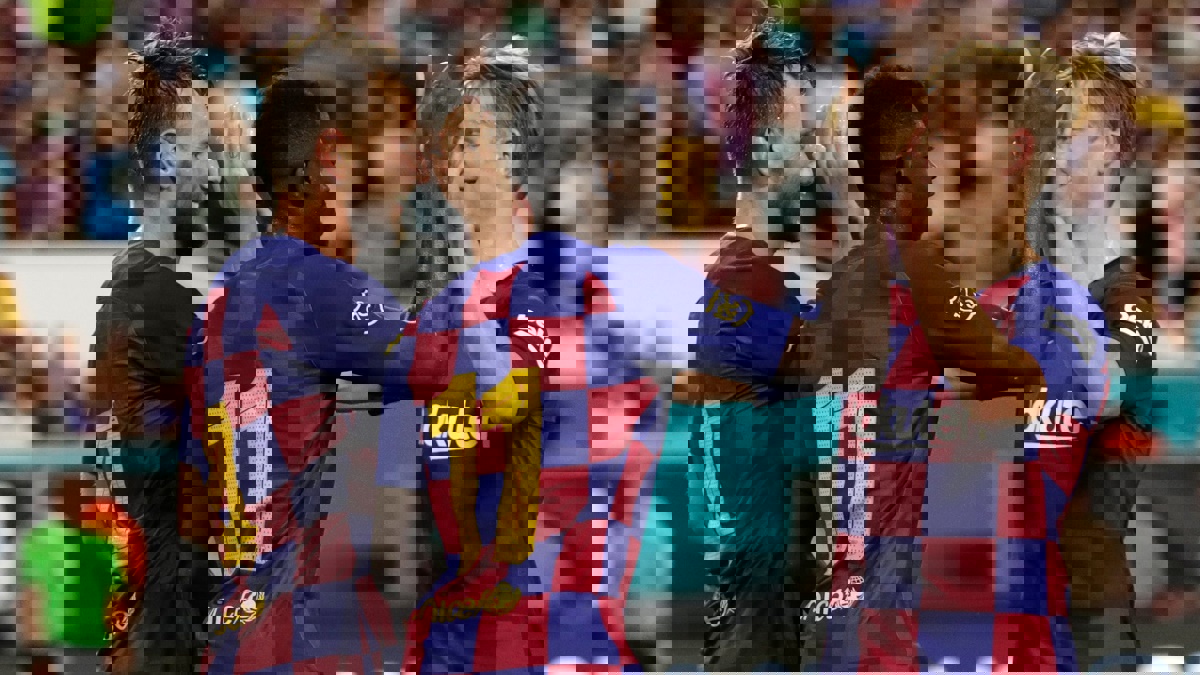 أنباء سارة لفالفيردي قبل مباراة برشلونة ضد ريال بيتيس