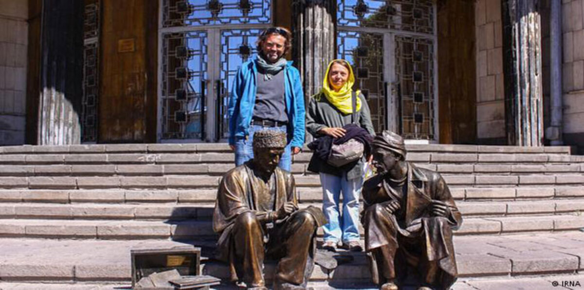 إيران "تُرحّل" السياح الأجانب من الأحواز (صور)