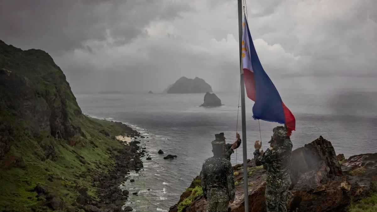 قاعدة جديدة عند الخاصرة الصينية.. ماذا تخطط واشنطن في شمال الفلبين؟