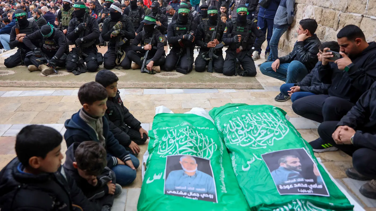 حماس تؤكد مقتل قياديين بارزين في قصف إسرائيلي سابق