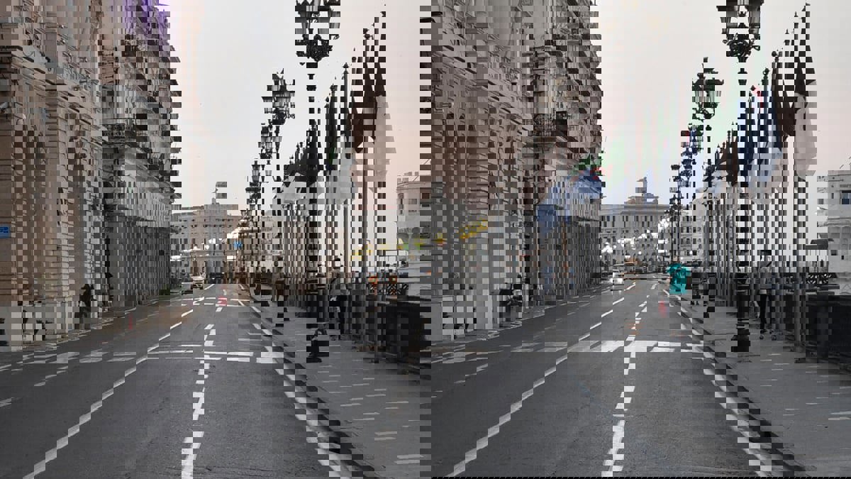 الجزائر ترفع الحجر الصحي الجزئي عن كافة المحافظات اعتبارا من الأربعاء