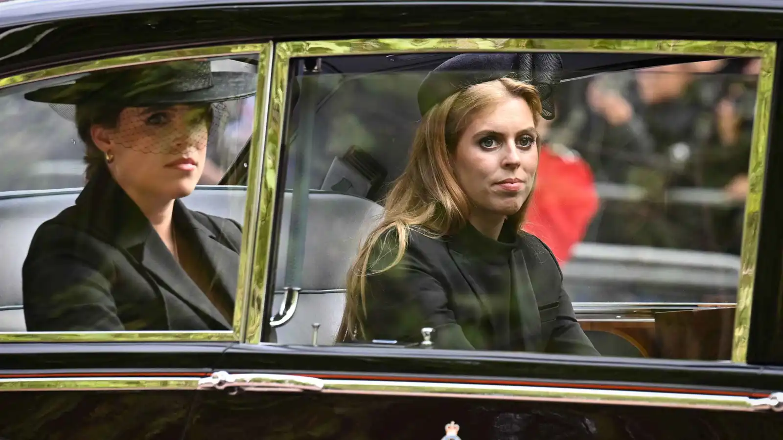 بسبب أندرو.. استبعاد الأميرتين بياتريس ويوجيني من الفعاليات الملكية