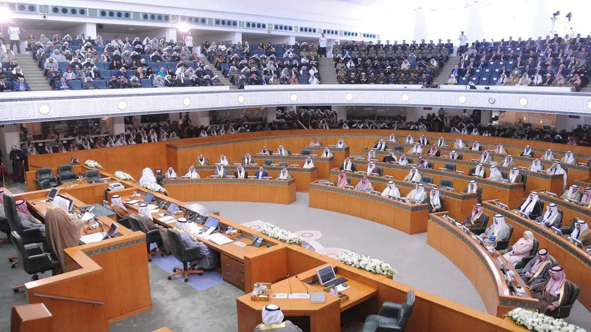 الكويت.. "معركة رئاسة" مجلس الأمة تتحول إلى تهديد بعدم التعاون مع الحكومة