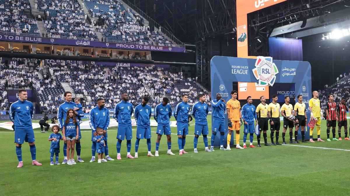 صراع النجوم.. 8 لاعبين يحسمون معركة الهلال والقادسية