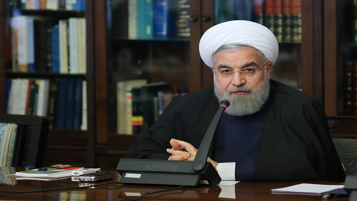 إيران.. روحاني يستنجد بالحرس الثوري في مواجهة الفيضانات