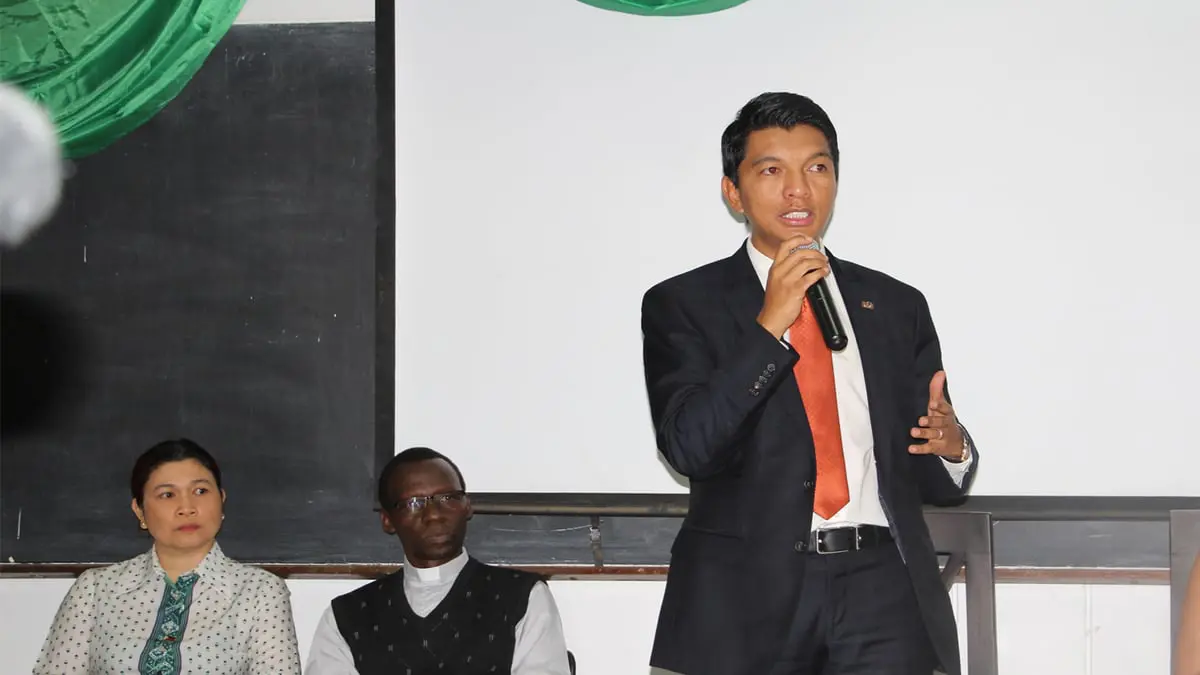 القبض على متهمين بمحاولة قتل رئيس مدغشقر