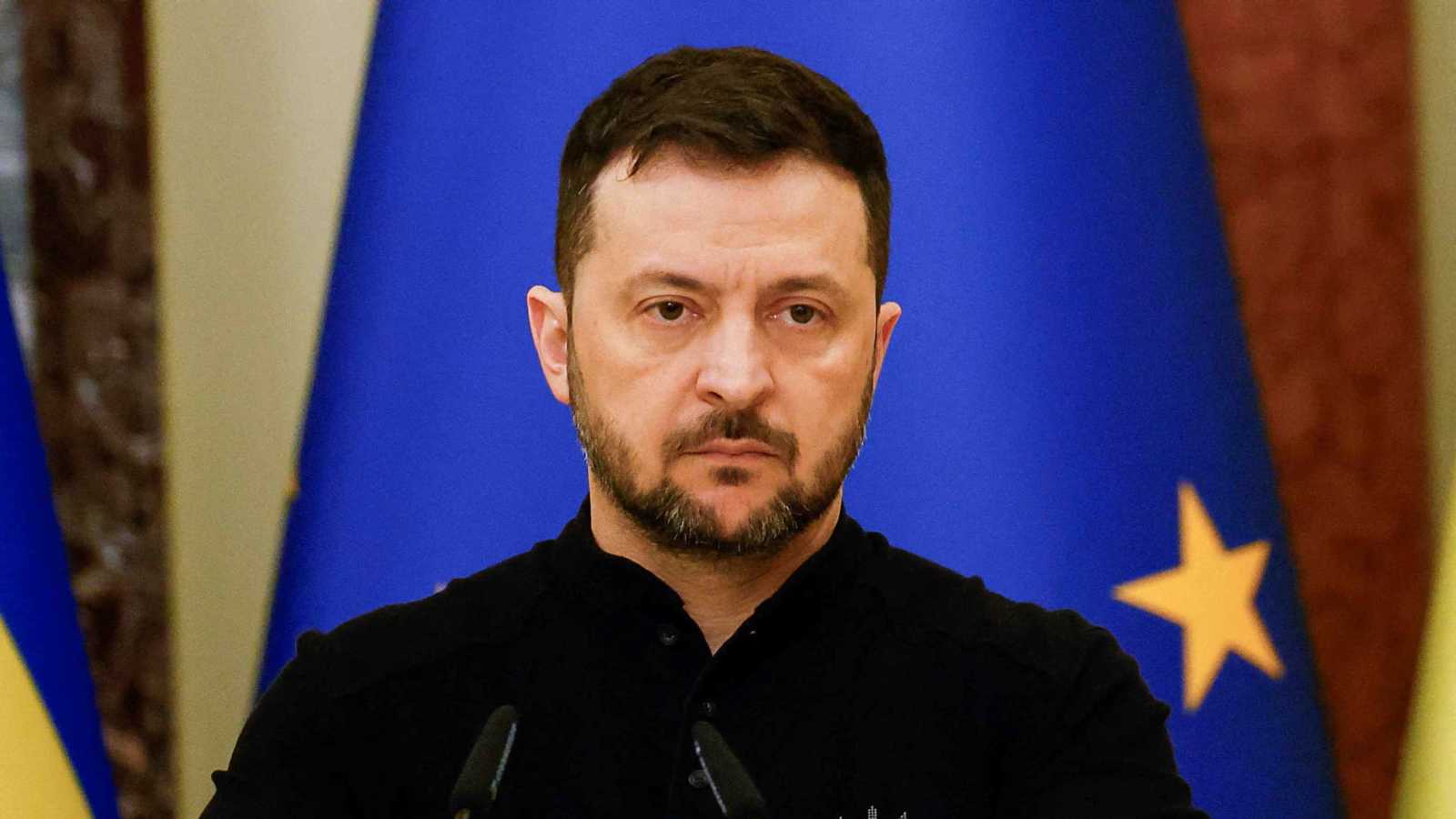 زيلينسكي يدعو الأوكرانيين للوحدة في "أصعب اللحظات بتاريخ البلاد"