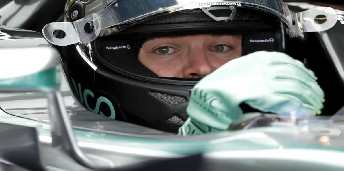 روزبرغ يتعهد بمواصلة القتال في فورمولا 1 بعد انتكاسة كبيرة