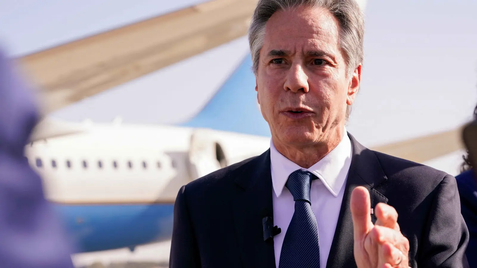 تستهدف 400 شخص وشركة.. عقوبات أمريكية على "آلة الحرب" الروسية