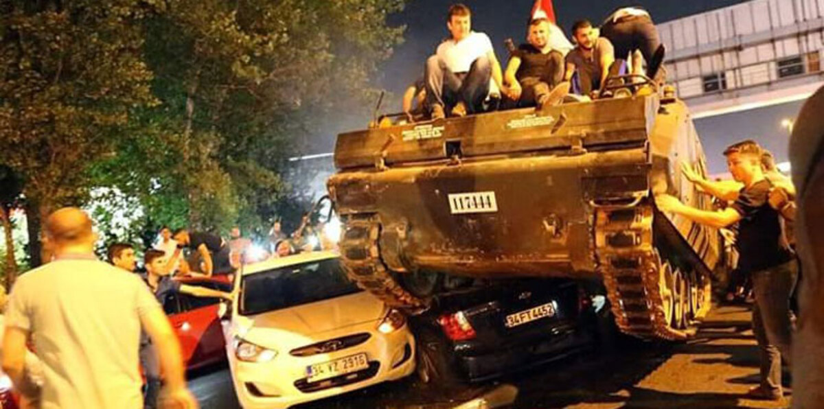 ‫السلطات التركية تتهم الجن بالضلوع في الانقلاب‬‎