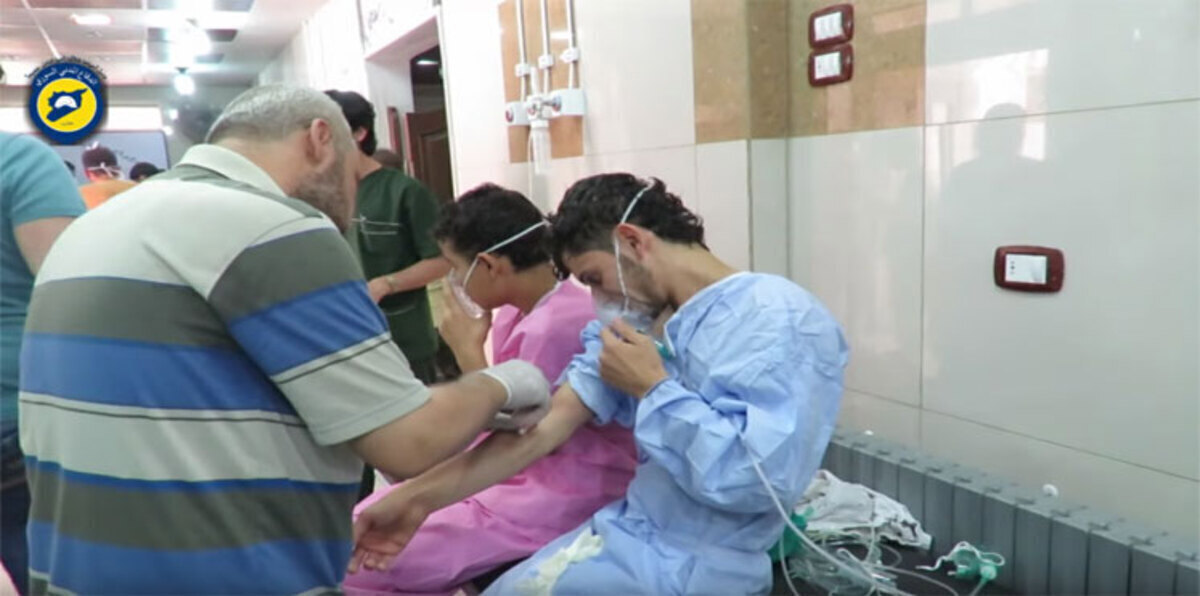 "مجزرة خان شيخون" بإدلب تتفاقم مع قصف مستشفى يعالج الضحايا